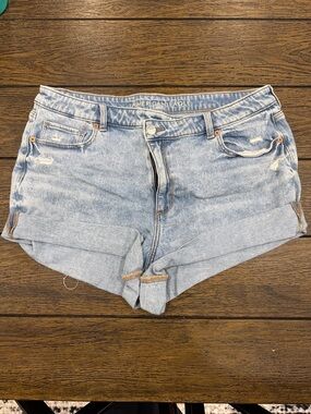 American Eagle Outfitters Light Blue Denim Roll-Cuff Jean Shorts